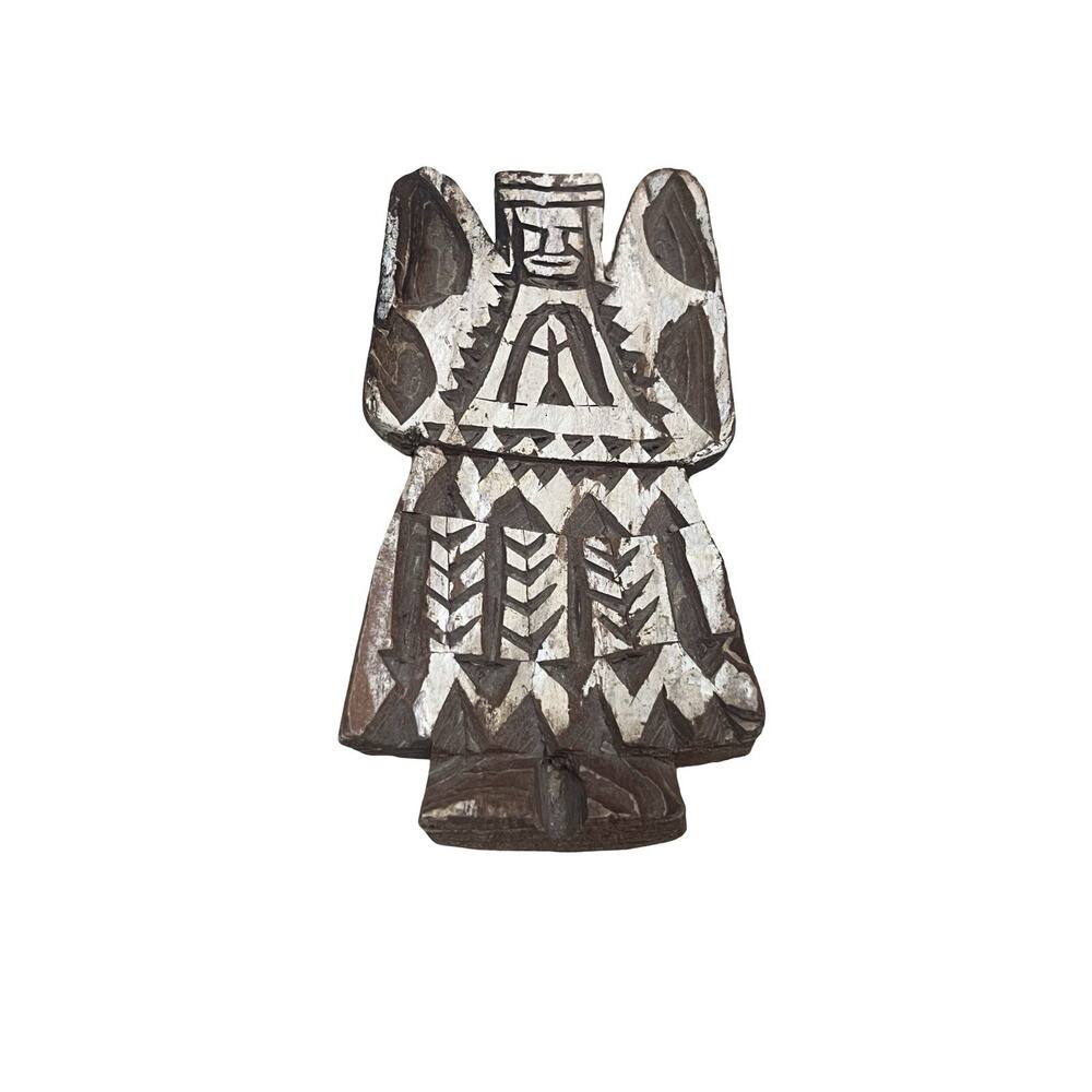 Vintage Tarahumara Pine Bark Wood Carving Indigenous Mexico Folk Art 5.5 in
